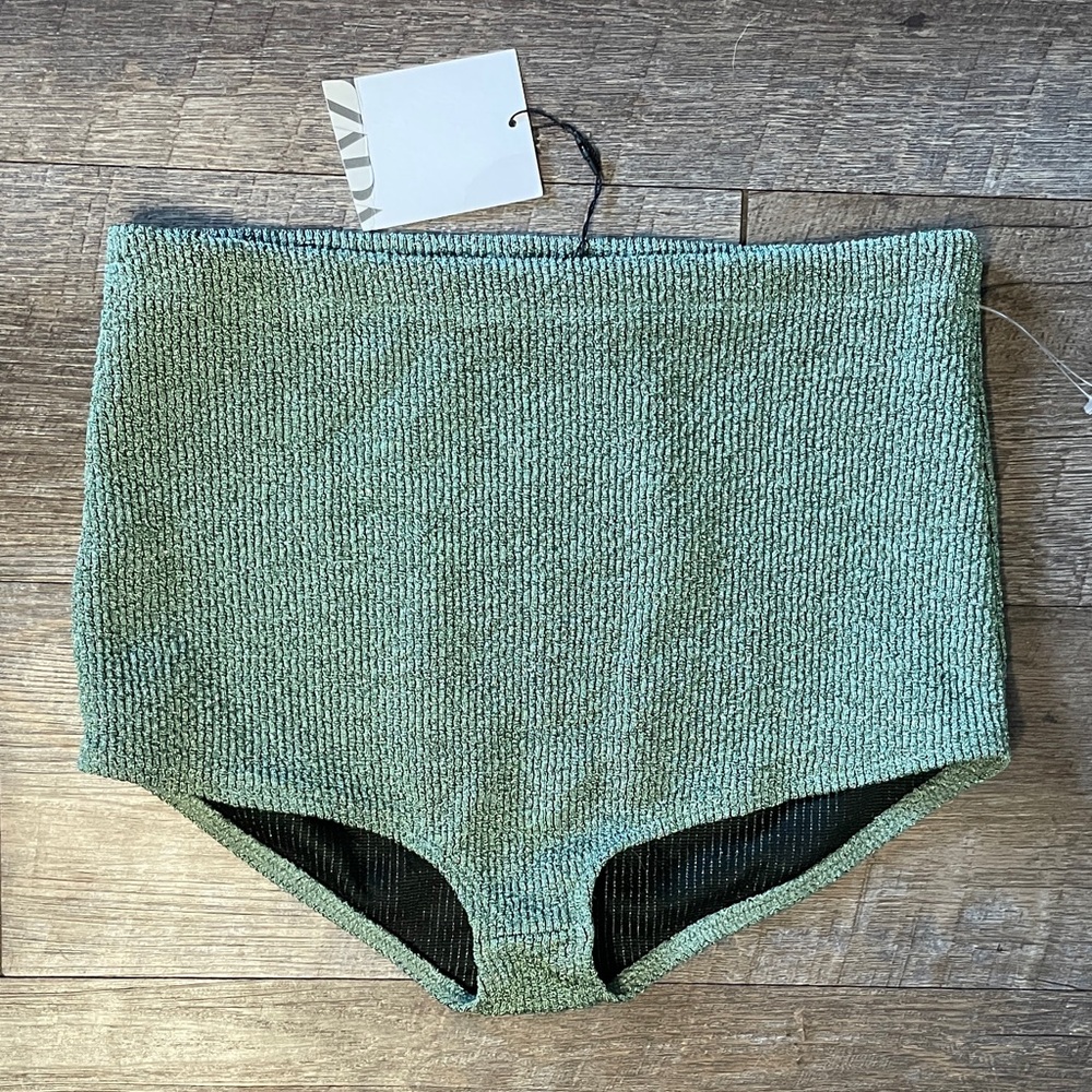 NWT Zara High Waist Textured Booty Shorts